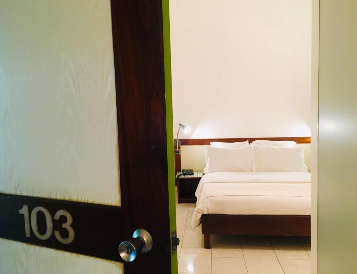 Ganale Hotel Dakar Exterior photo