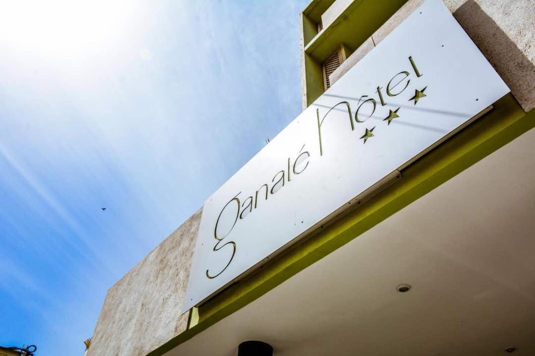 Ganale Hotel Dakar Exterior photo